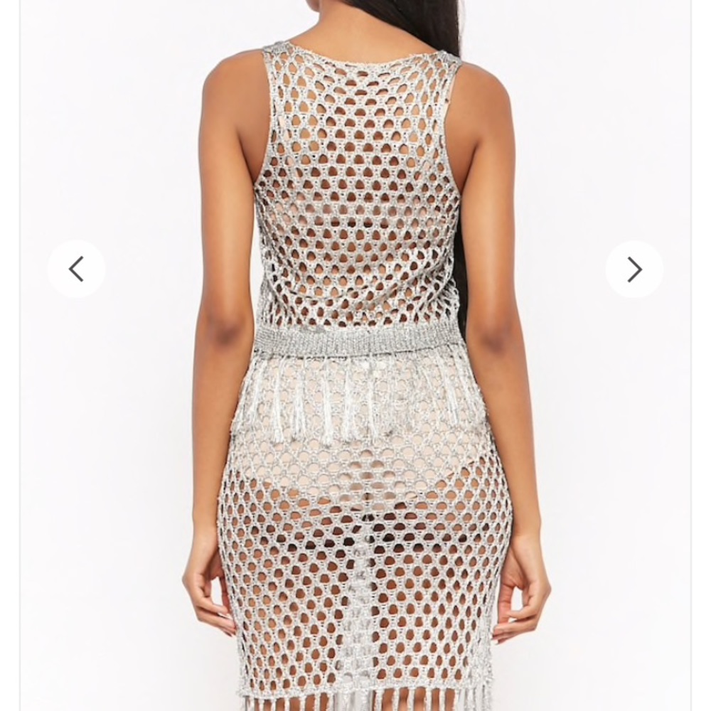 Two piece metallic fringe set